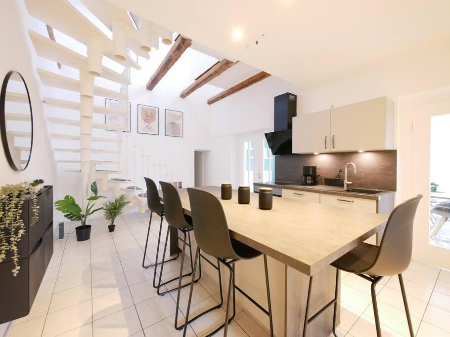 110 M2, Dachterrasse, Kueche, Zentral, Ruhige Lage Apartamento Paderborn Exterior foto
