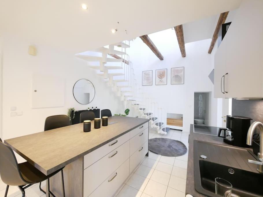 110 M2, Dachterrasse, Kueche, Zentral, Ruhige Lage Apartamento Paderborn Exterior foto